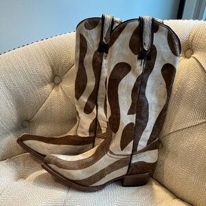 Hair Calf Boots. Worn 2x. Striking Print. Showstopper Size 8